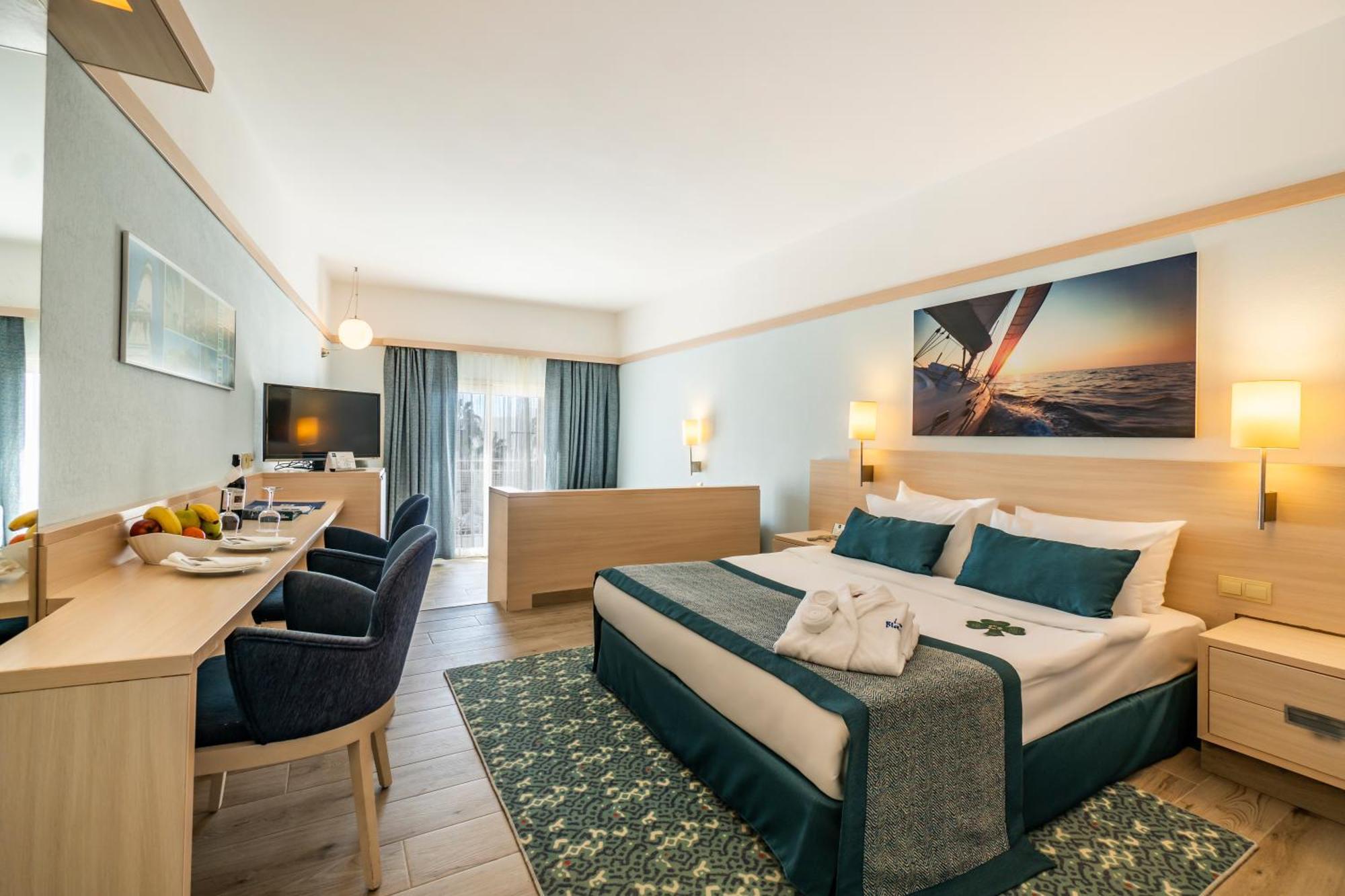 Superior Carbon Neutral Room by Carbonkey Commited Certificate
